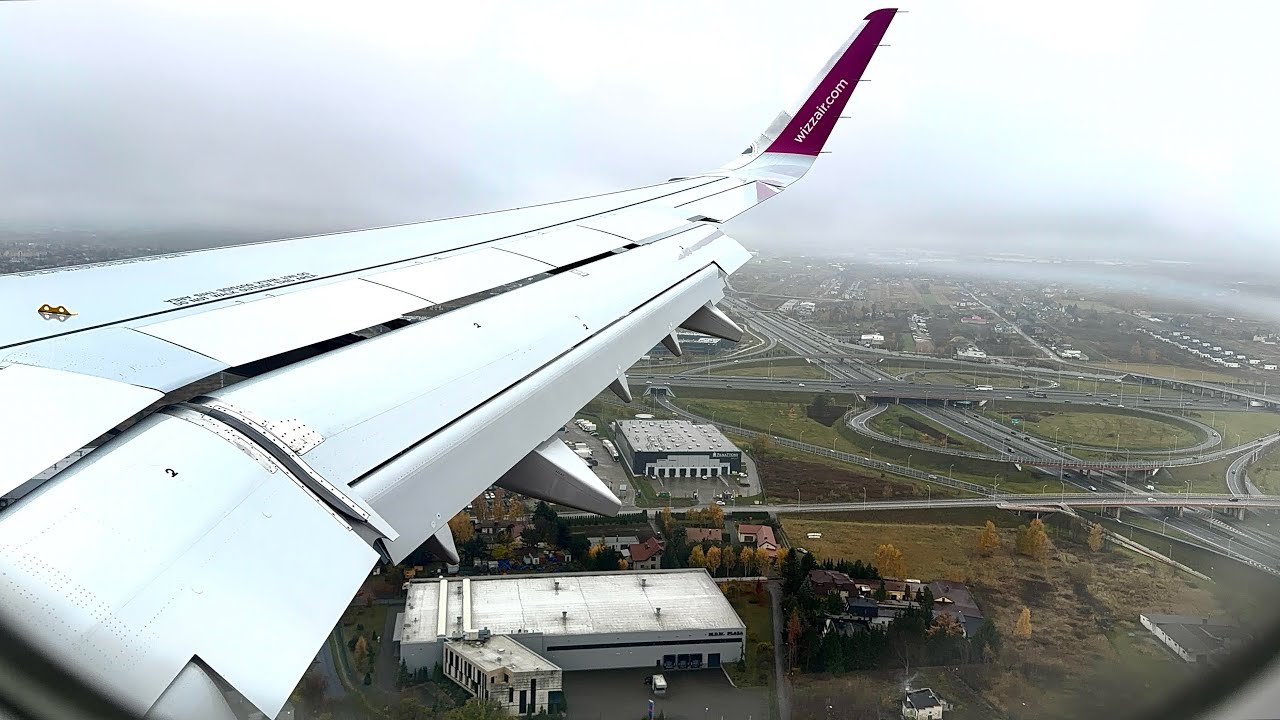 🛬 Low Visibility Approach and Landing at Warsaw Chopin Airport, Wizz Air Airbus A321neo 🇵🇱