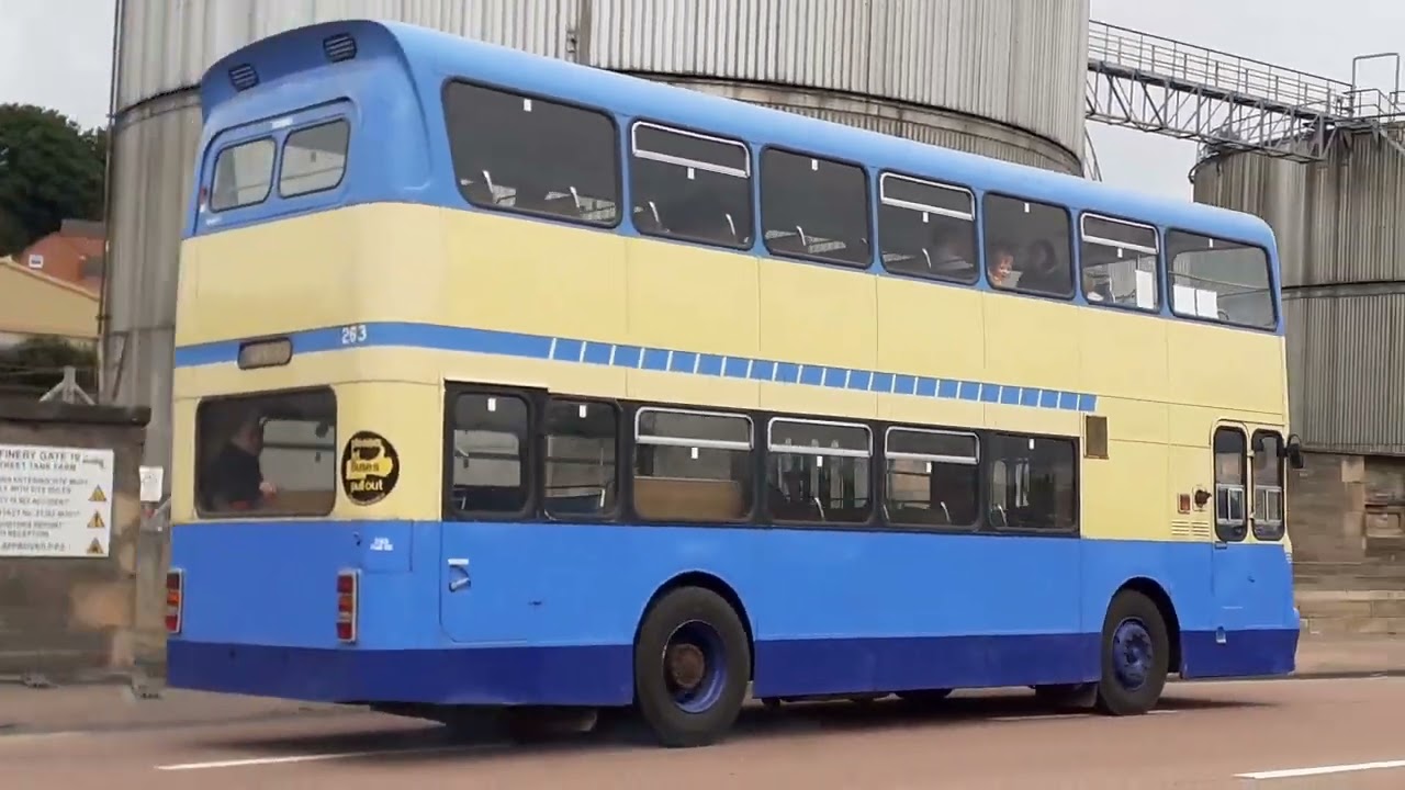 Buses and Trains outside Dundee Transport Museum 18/09/2022