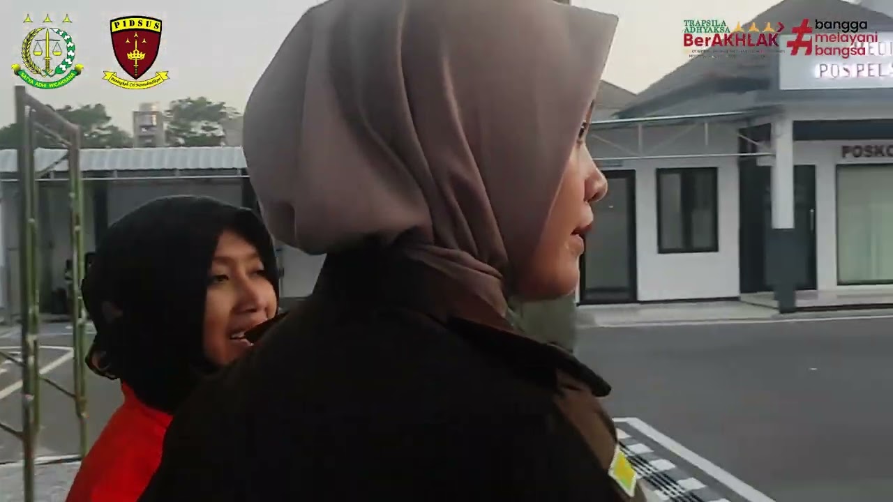 TIM PENYIDIK PIDSUS PADA KEJAKSAAN NEGERI KABUPATEN KEDIRI MELAKUKAN TAHAP II AN. TSK A.
