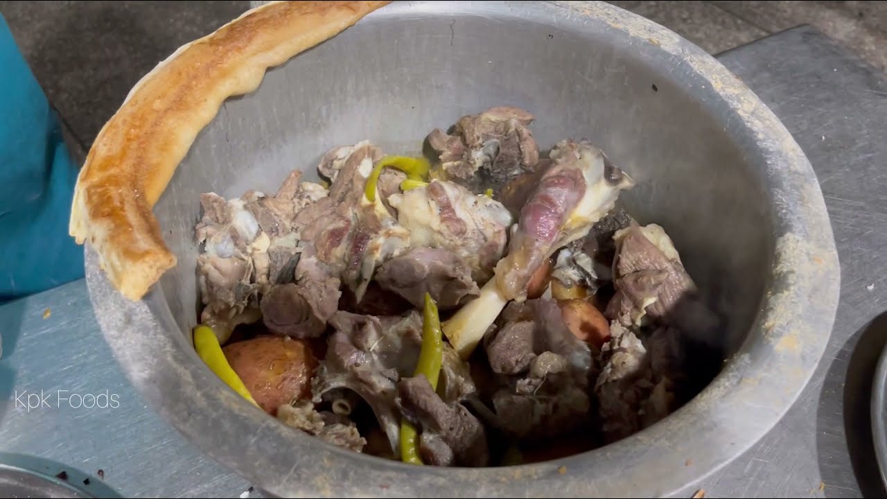 Rosh Recipe | Namkeen Gosht Recipe | Mutton Rosh Recipe | Traditional KPK | Peshawar Street Food