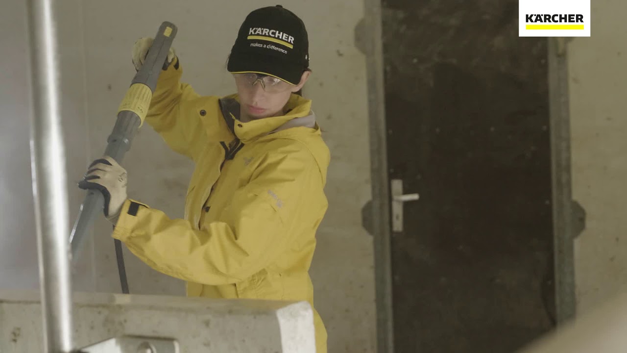 How to clean the milking parlour with a Karcher high pressure cleaner