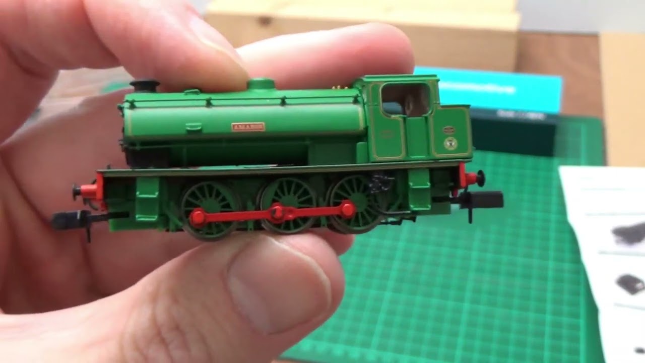 EFE Rail Hunslet Austerity / J94 in N Gauge