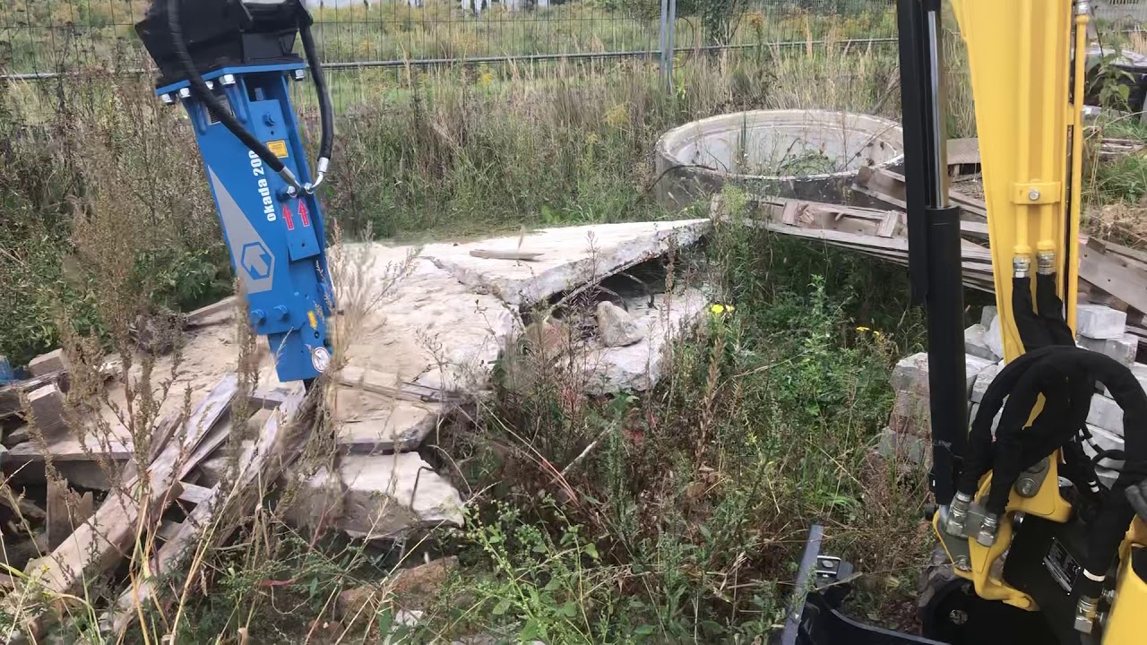 Yanmar Vio12 z Okada200 kucie betonu