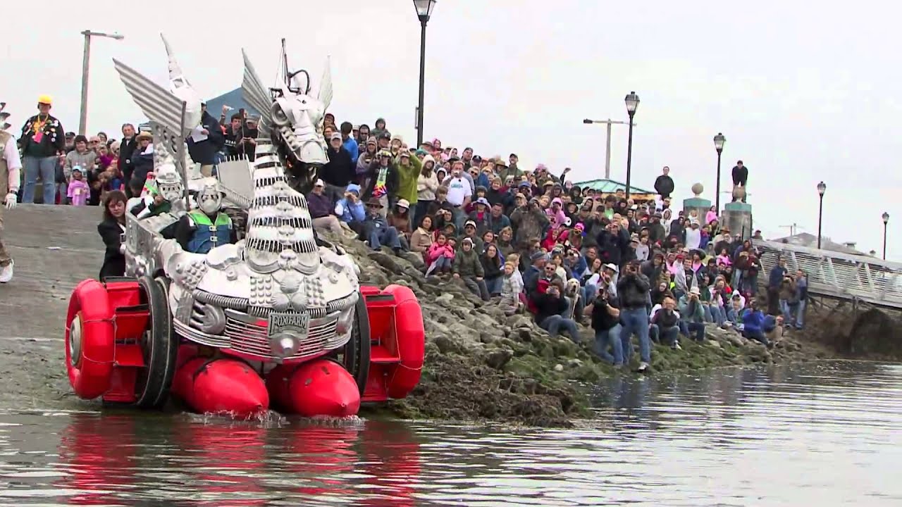 Kinetic Sculpture Race 2009 (with a 2008 Flashback!)