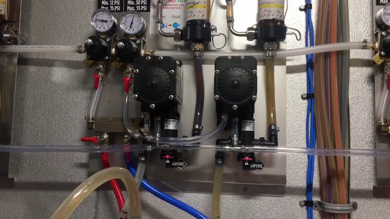 Change a reversal valve o-ring on a Bottoms Up system