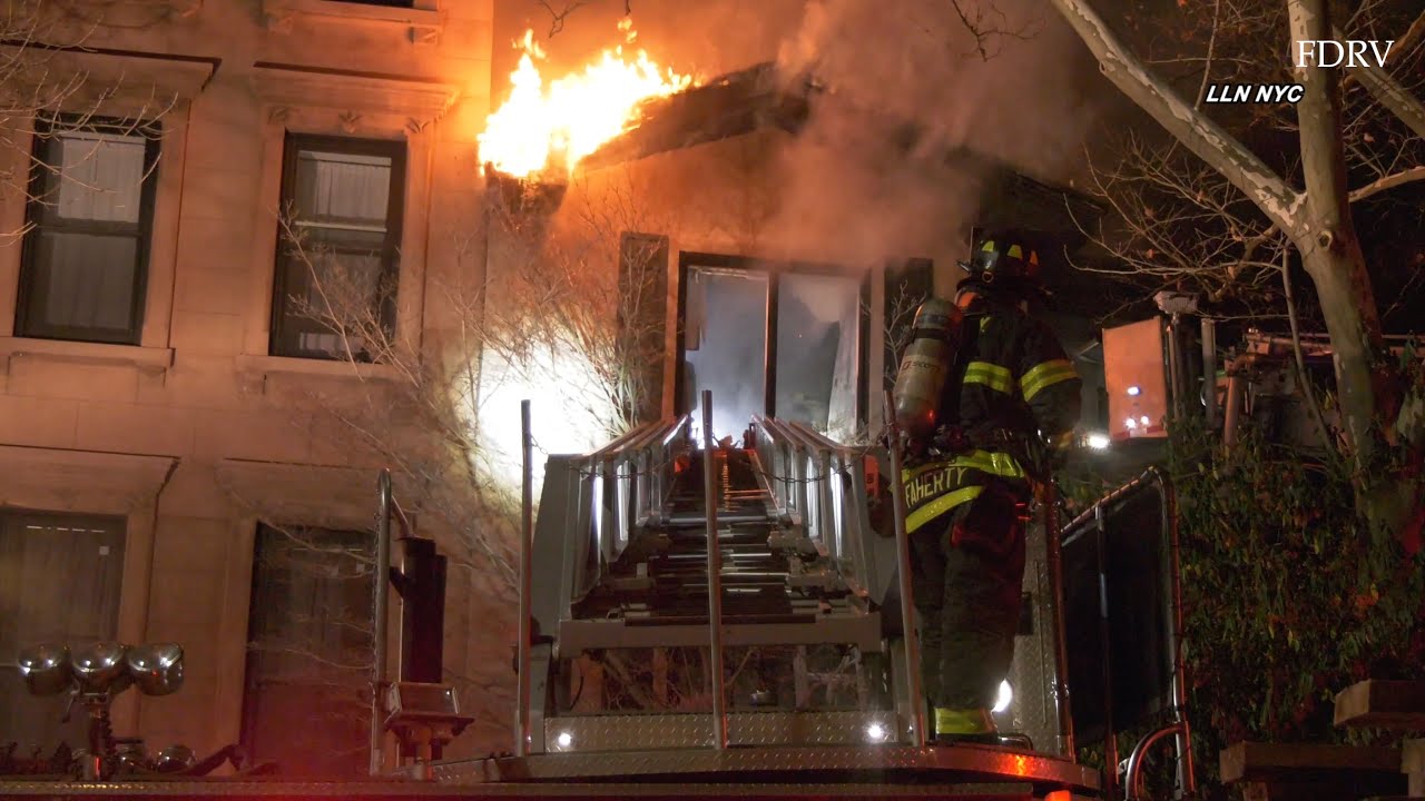 FDNY Battles HEAVY FIRE on TOP FLOOR at Brooklyn 2nd ALARM Box 1246 - COLD & WINDY