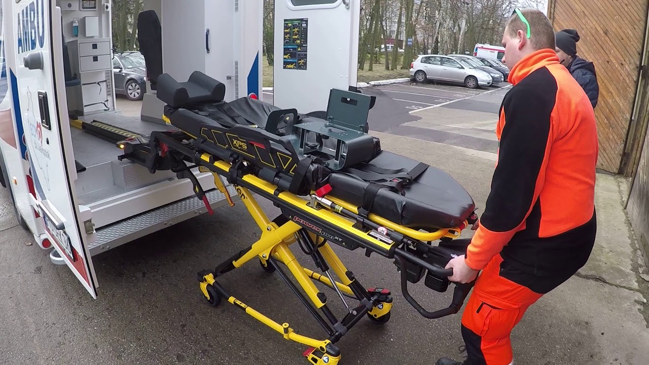 Prezentacja noszy STRYKER Power Pro XT ECMO dla Wielkopolski
