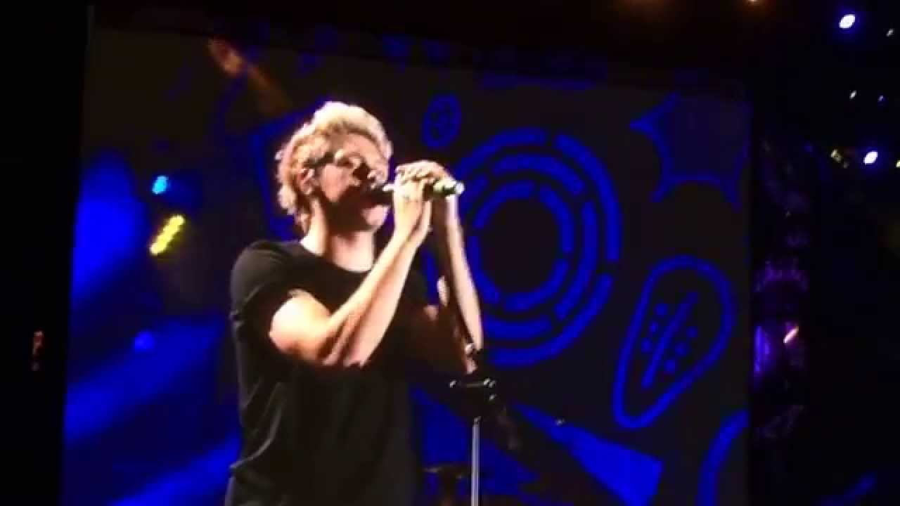 18 - One Direction (OTRA Kansas City)