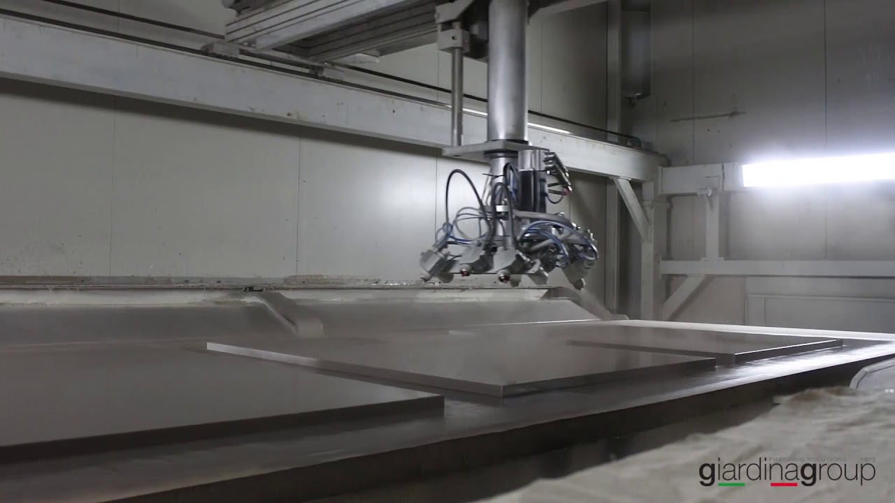 GIARDINA GROUP Robot 