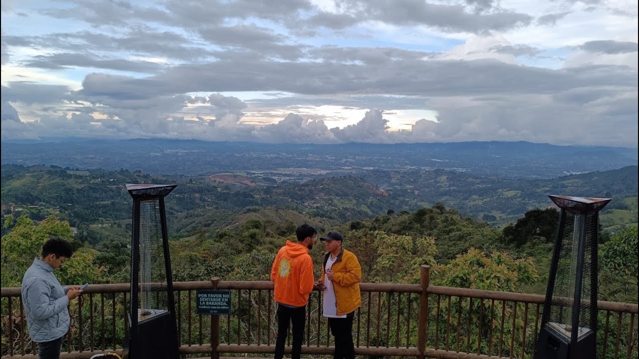 SANTA ELENA UN LUGAR MAGICO, MIRADOR CERRO VERDE, LA VENTANA AL CIELO !!!