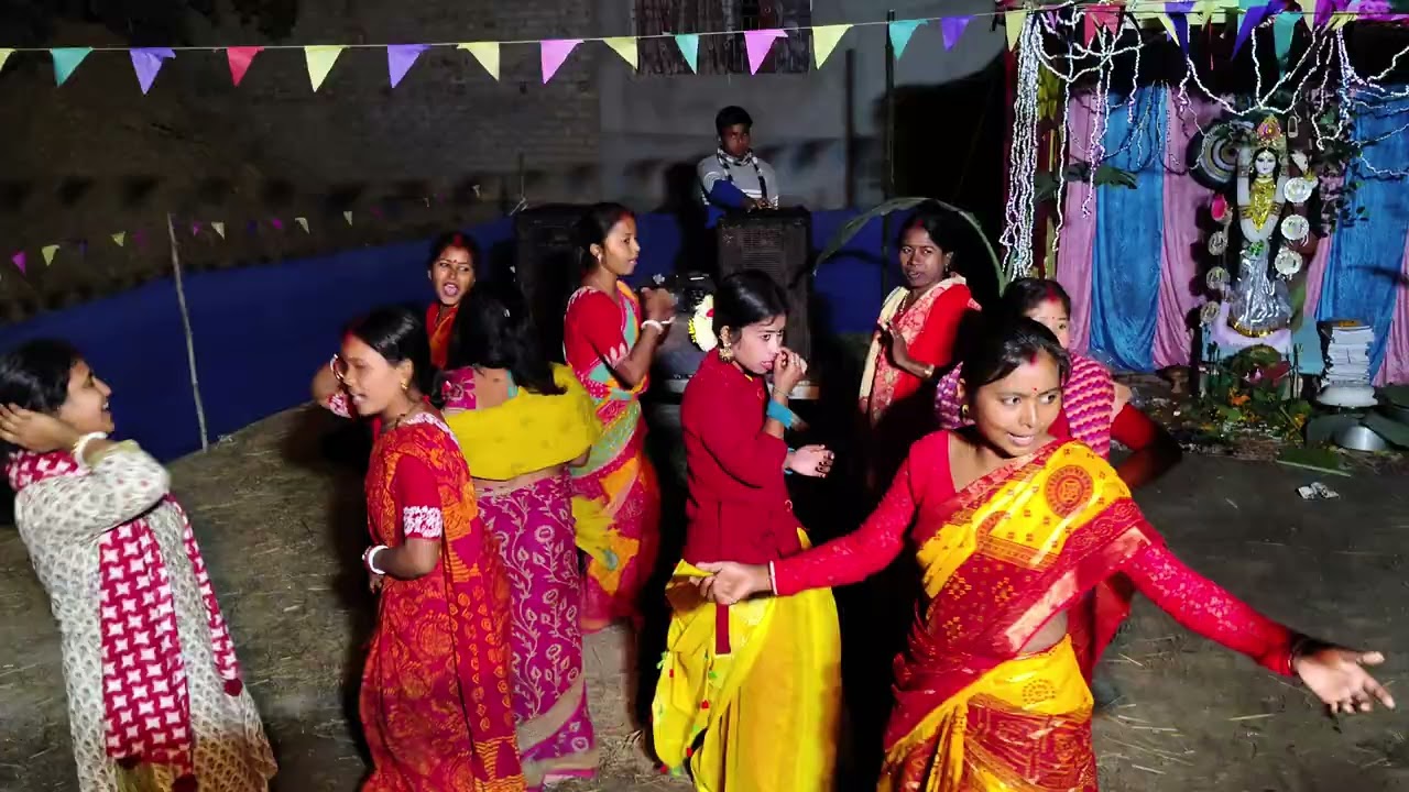 সরস্বতী পুজোর ধামাকা ডান্স 