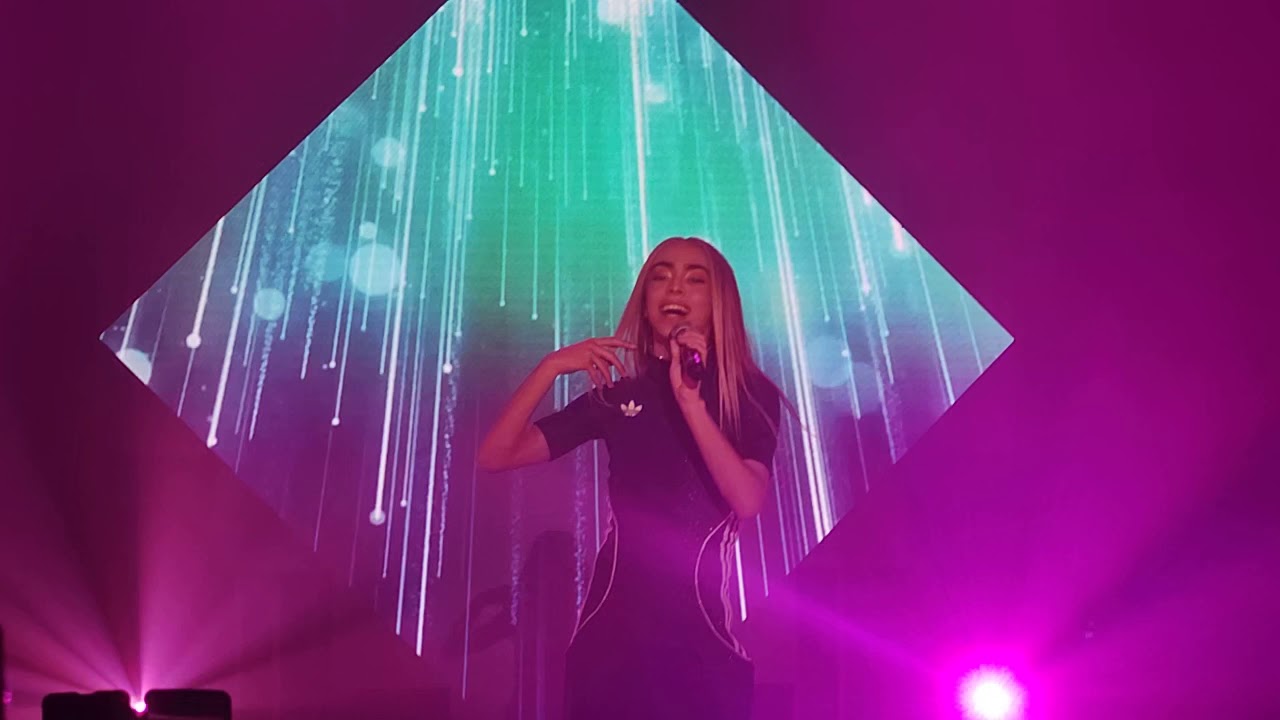 BILAL HASSANI CONCERT - JE DANSE ENCORE x ROI