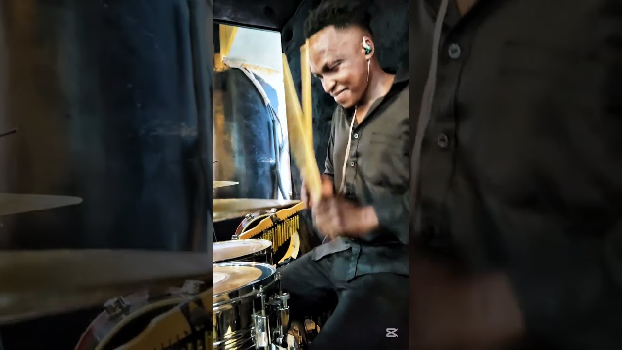 This drummer is Crazy, How did he do that? Afro grooves 🥰 @TYETRIBBETT 