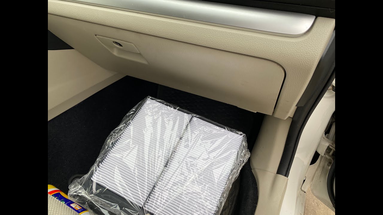 Subaru Crosstrek XV Cabin Filter Replacement in less than 3 minutes