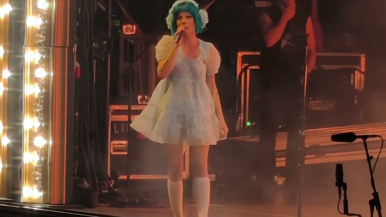 Halsey - Hopeless (Tour Debut) (Live in St Louis MO 06-18-2025)
