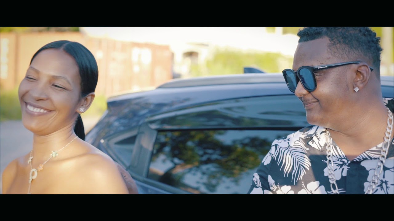 Monn Ganny Ase ( Anpe ) -   RICHIE B Featuring:  EXTRA BIG