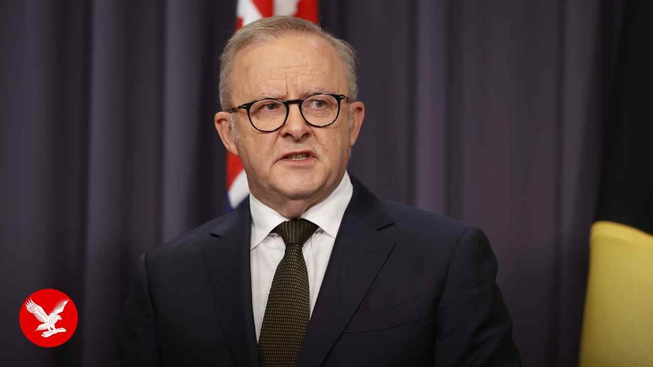 Australian prime minister demands tougher gun laws after Bondi Beach attack