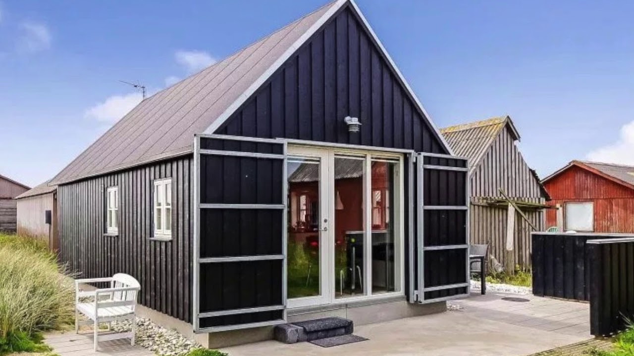 Fisherman warehouse turned to beautiful 375-square-foot tiny cottage
