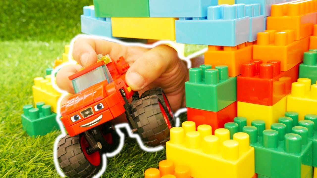 Blaze et les machines de monstre jouets de voiture