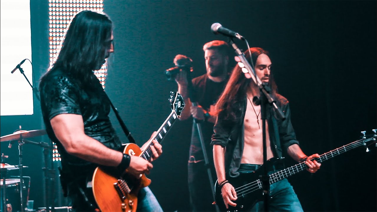 Bon Jovi - Livin' On A Prayer (Cover) Last Lover Live