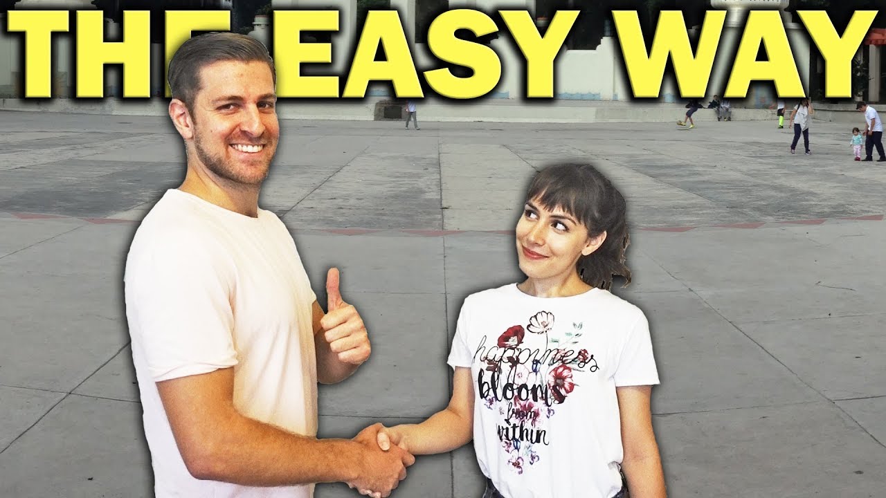How to Start a Conversation With a Girl | 5 Easy Tips
