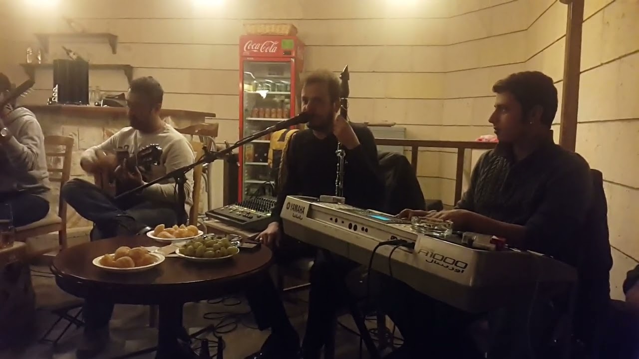 Gözümde canlanır koskaca mazi