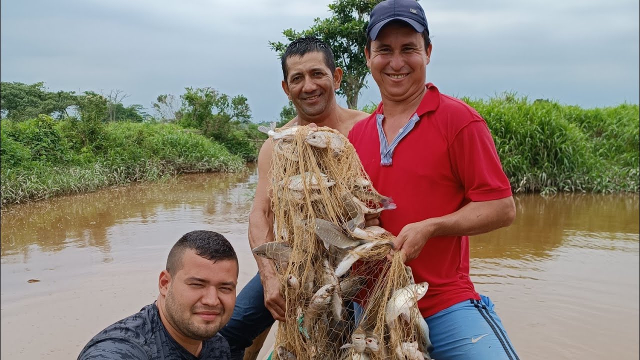Pesca de #bocachico con atarraya
