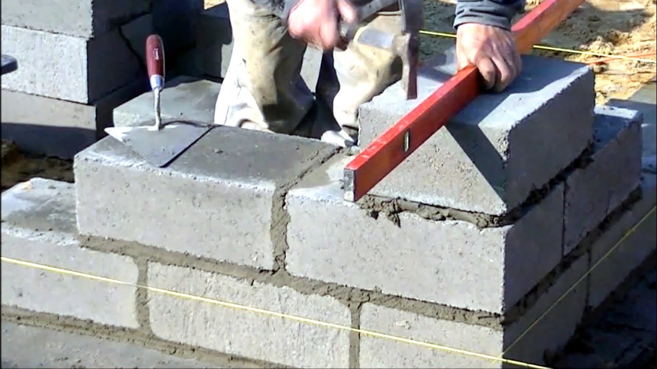 Budowa domu. Część 1 - Fundamenty, murowanie ściany fundamentowej