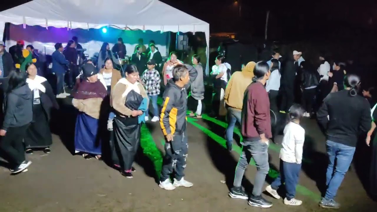 Éxitos Tropicales