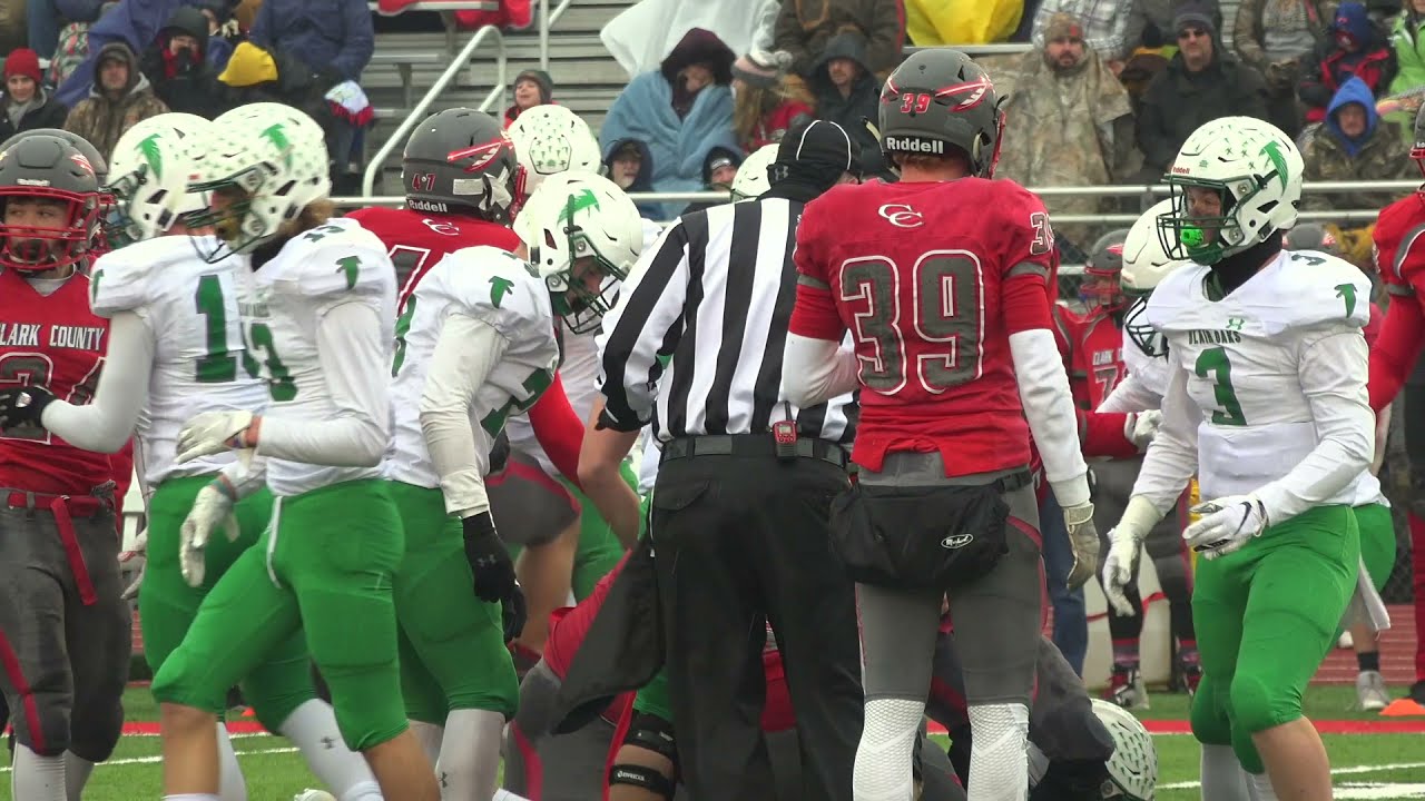 Blair Oaks Falcons 2018 vs Clark County Indians (State Quarterfinal Game)*