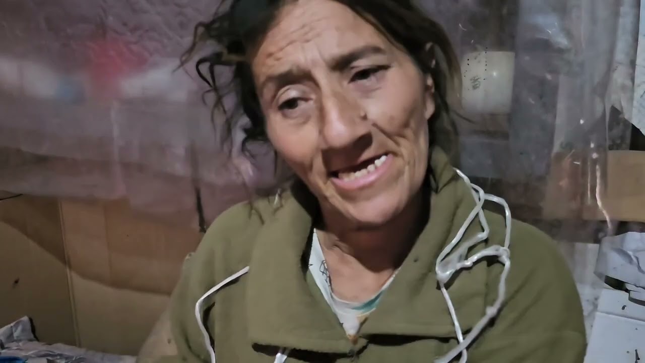 DOÑA LUCY SIENDO DOÑA LUCY