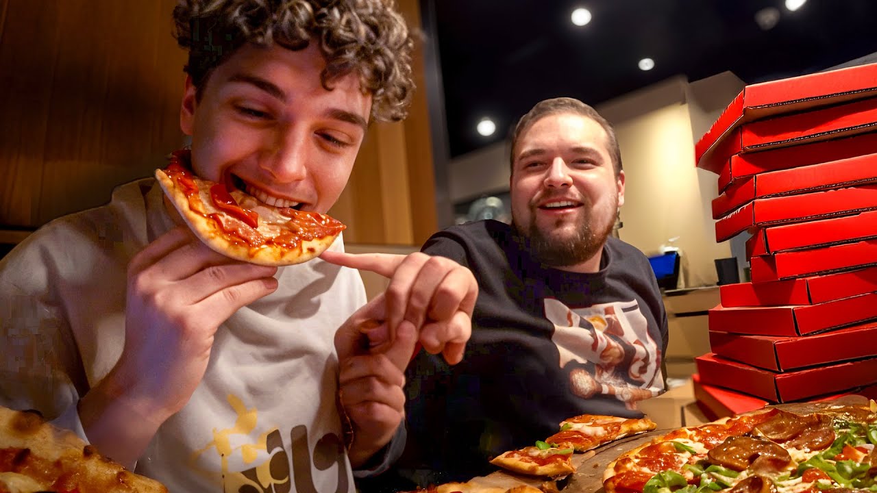 POBIJAMY REKORD KAWAŁKÓW PIZZY W PIZZA HUT