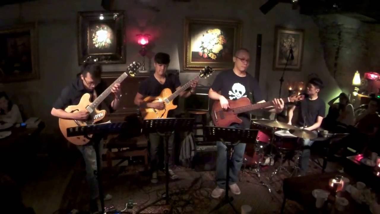 Jazz Fundamental at Yuppy Book Store － Norwegian Wood