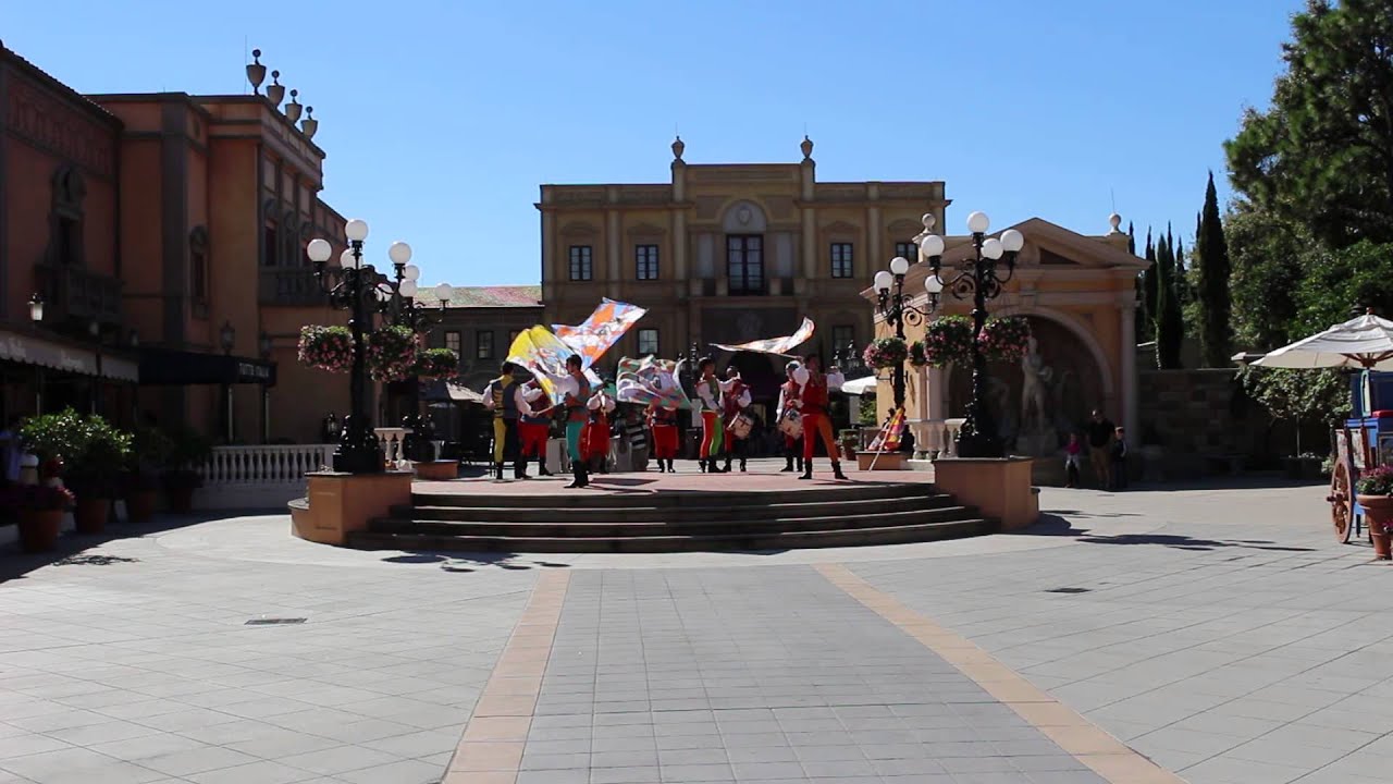 Walt Disney World - Epcot - Sbandieratori Di Sansepolcro - Italian Flag Performers