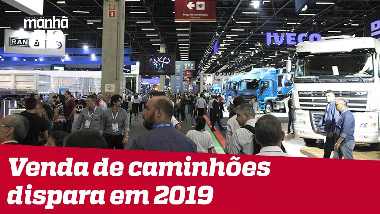 Principal feira do transporte de cargas, Fenatran movimenta mercado de caminh&otilde;es
