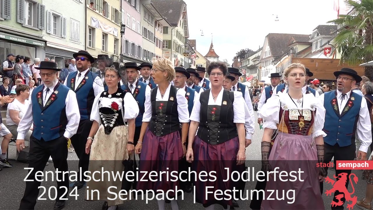 Festumzug im historischen Städtchen Sempach mit 44 Nummern | Zentralschweizerisches Jodlerfest 2024