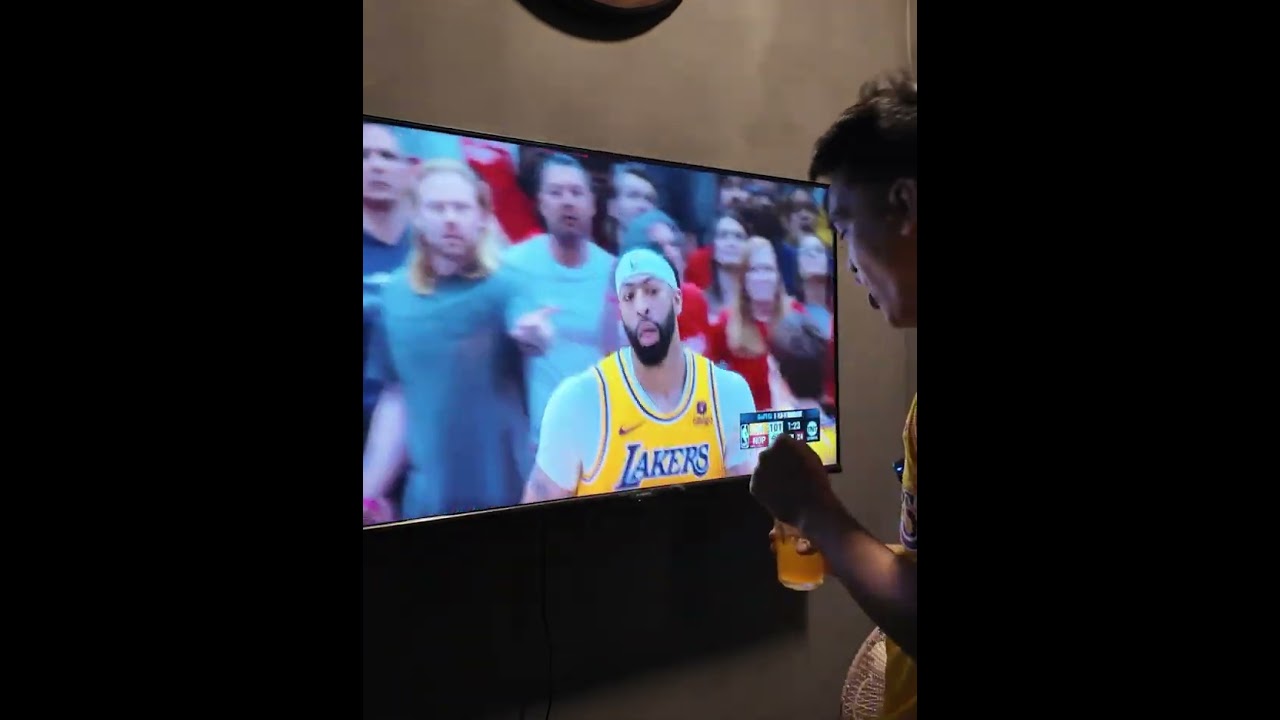 LAKERS vs PELICANS, PLAY IN! Reaction Video