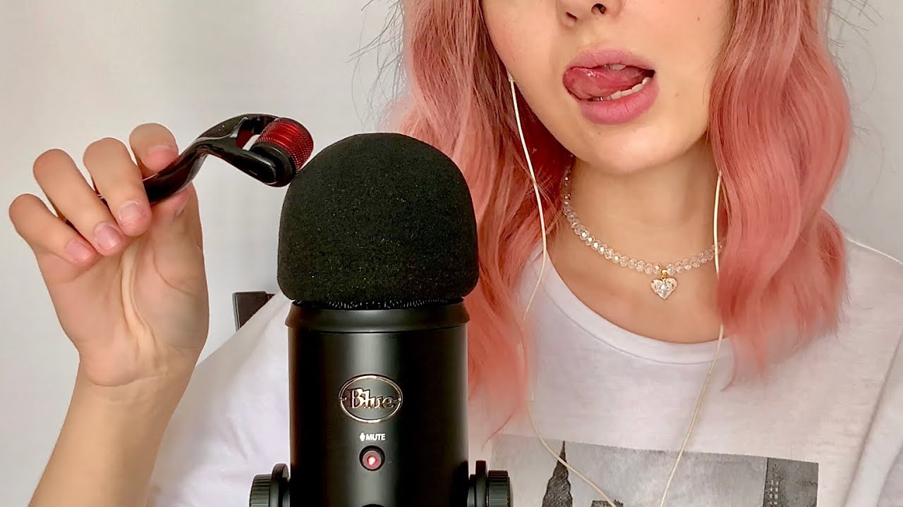 ASMR | Mic Scratching