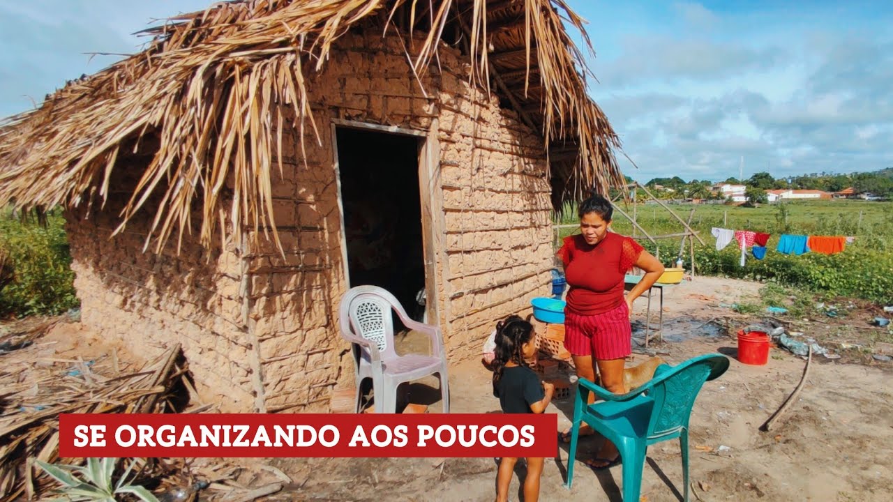 SAMIRA está se organizando na sua casinha, e recebe mais uma ajuda.