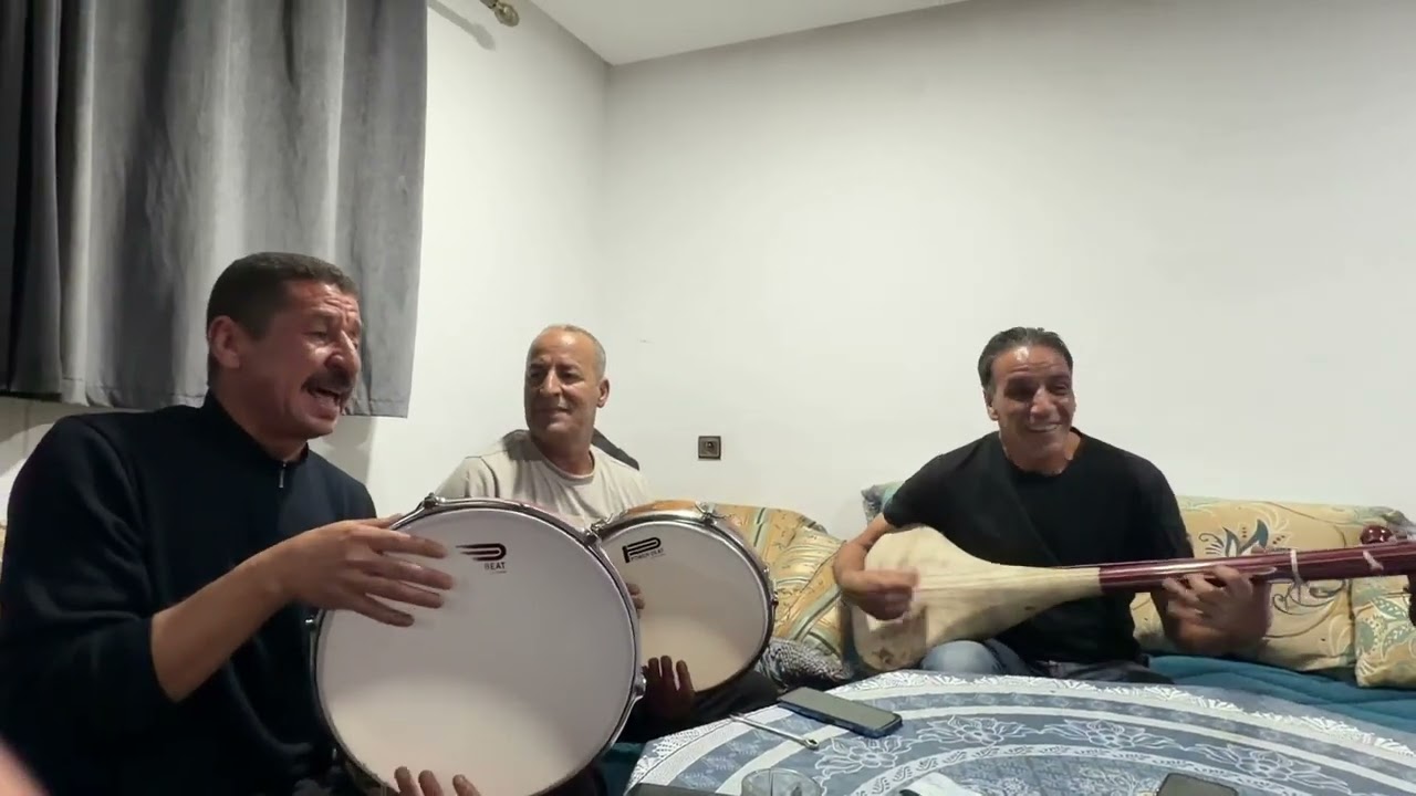 سنة سعيدة للجميع في أحلى النغمات الأطلسية مع عبدالرحمان الگادي،عبدالحق الرواضي وميمون أوسادن 