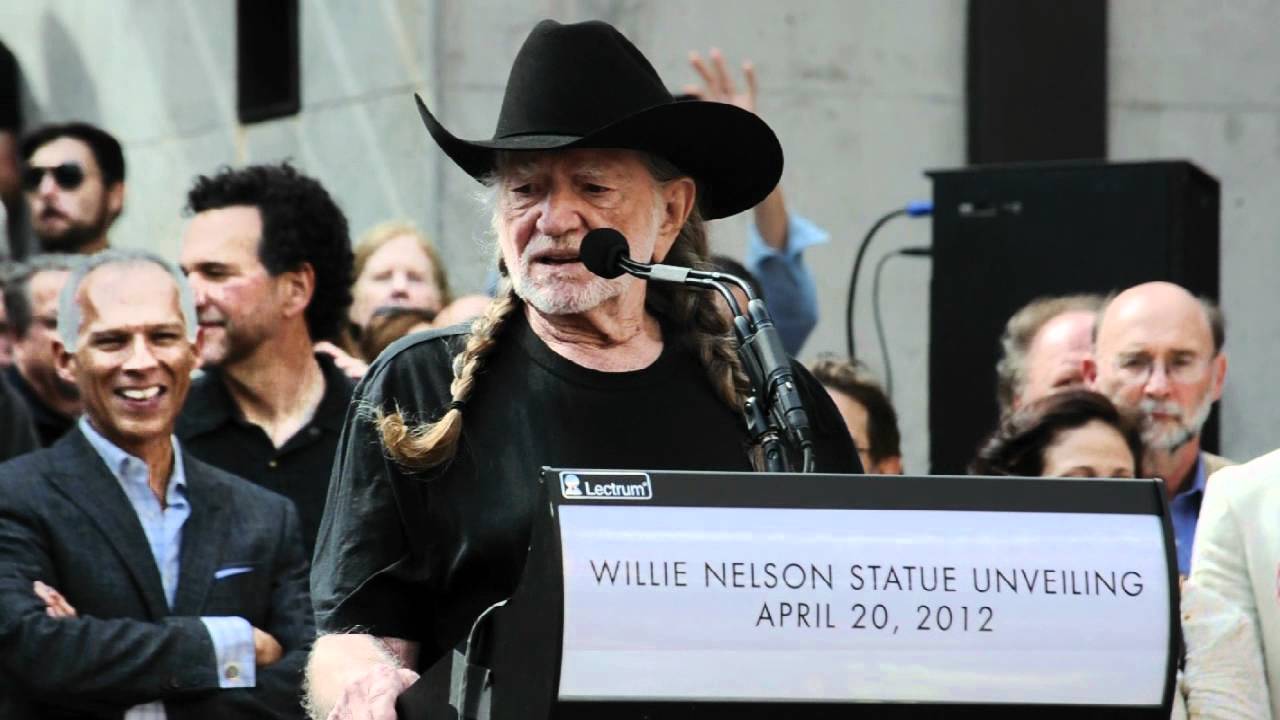 WILLIE NELSON statue unveiling acceptance speech 4/20/12 Austin, TX
