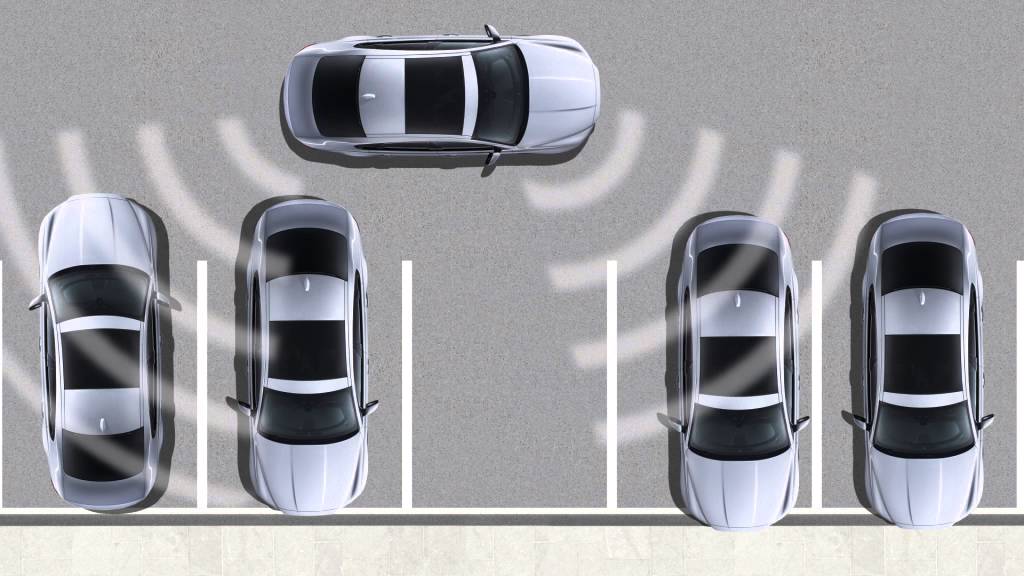 Jaguar XF 2016 | InControl Touch Park Assist