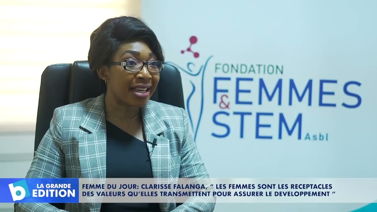 Femme du jour: &laquo; Les femmes sont les r&eacute;ceptacles des valeurs qu&rsquo;elles transmettent pour...&raquo;, Falanga