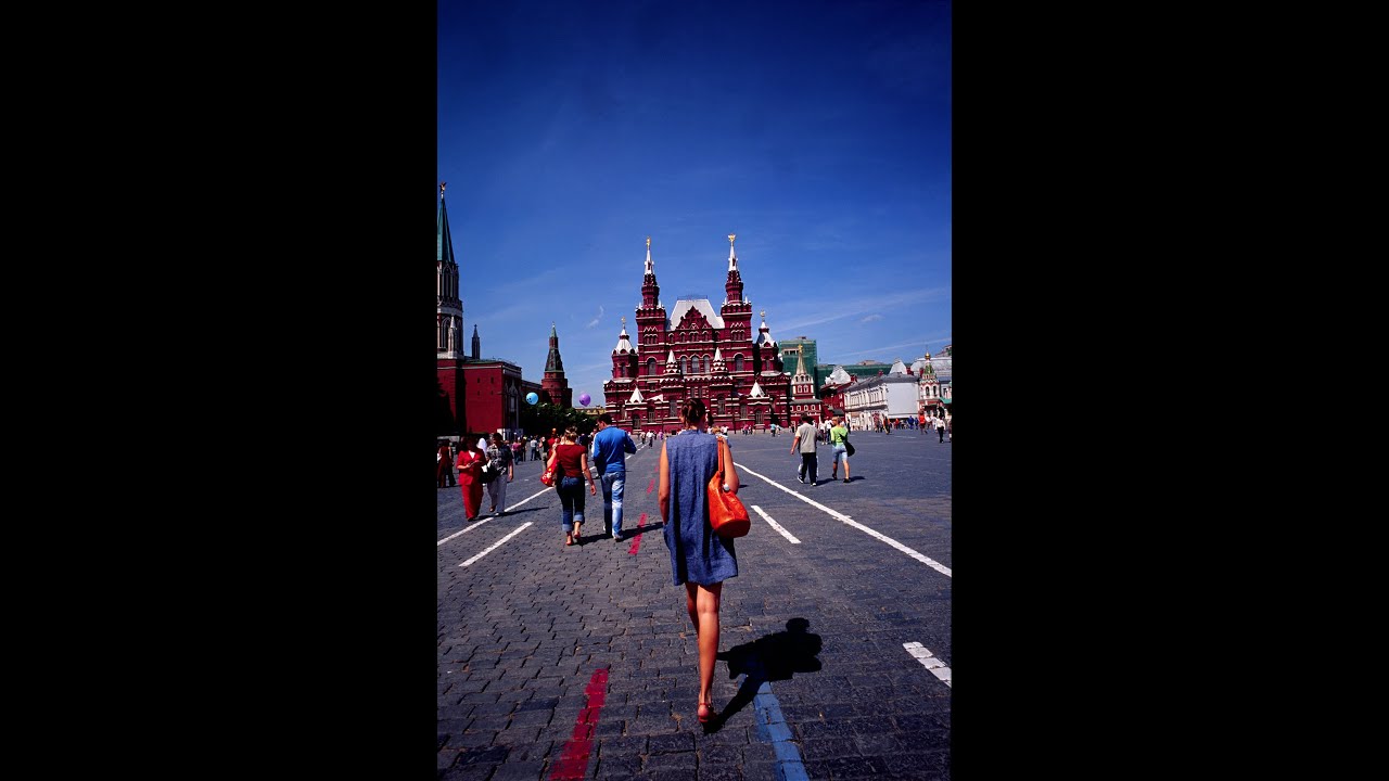 A Journey in Moscow - Street Photography with Leica M