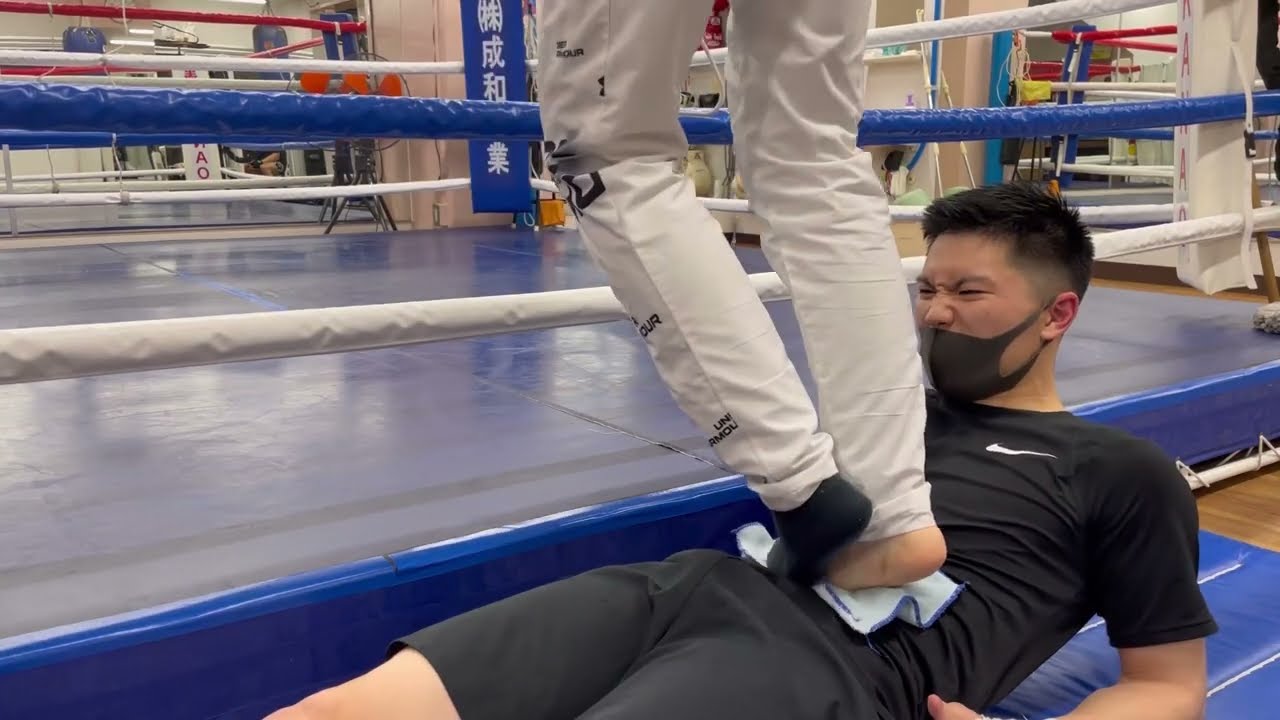 【踏む】腹筋トレーニング【Abdominal Training】