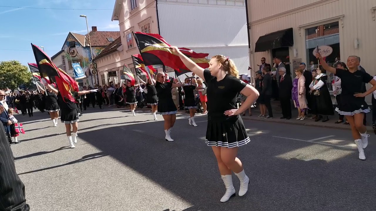 Greåker Musikkorps og Fredrikstad veterandrill 17. mai 2019