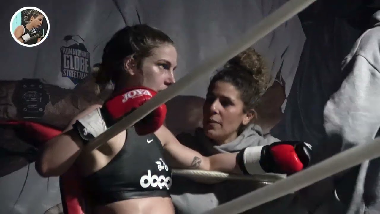 Boxing women Sara Koops vs  Beate Juhasz