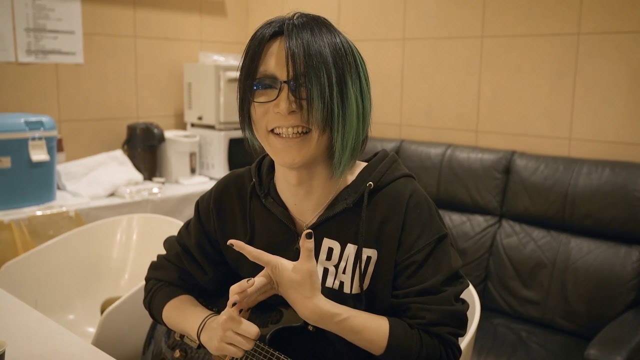 Uruha😍 His smile killed me