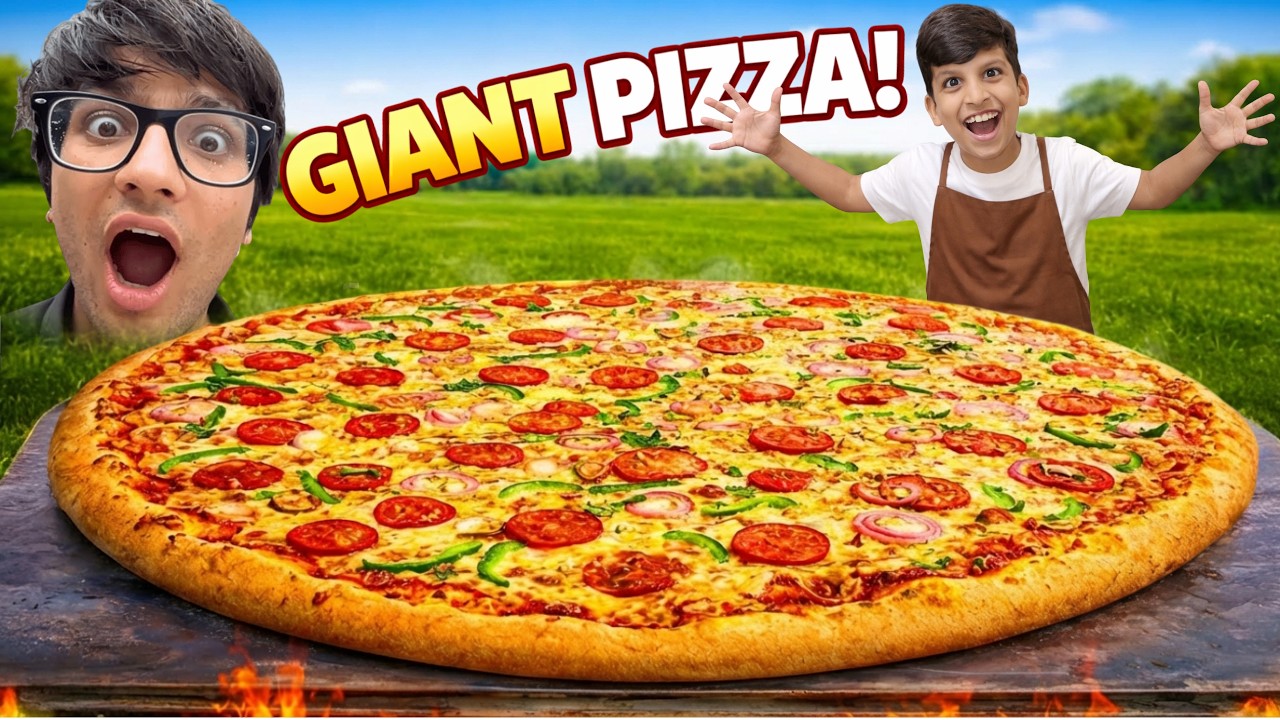 Piyush Ne Banaya Giant Pizza 🍕 | Itna Bada Pizza Pehli Baar Khaya 😱