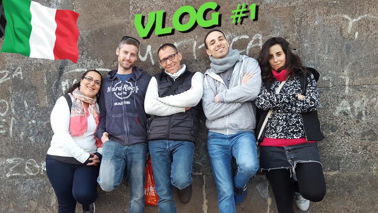 ולוג טיסה לאיטליה - נאפולי (חלק א') . VLOG #1